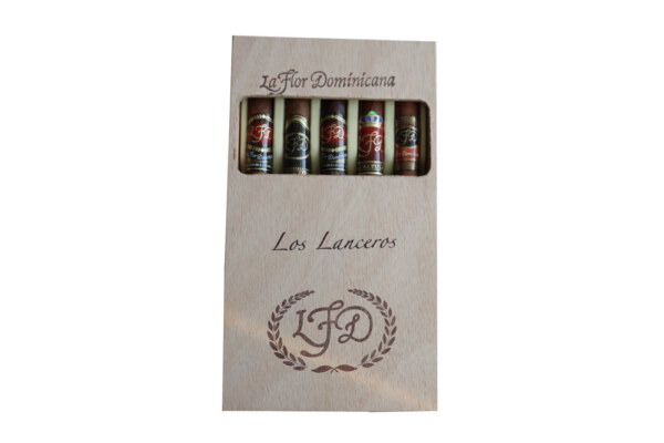 La Flor Dominicana Los Lanceros Selection