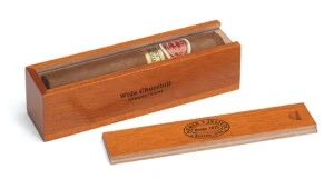 Romeo-Wide-Churchill-coffin-box-open